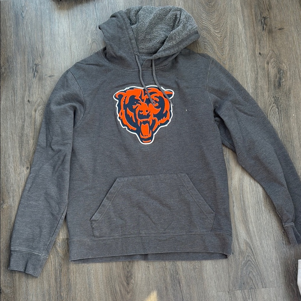 Majestic Gray and Orange Chicago Bears Sweatshirt